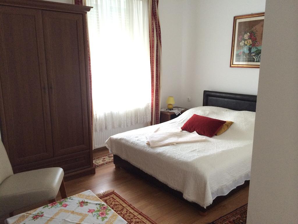Villa Rubin Panzio Hajdúszoboszló Rum bild